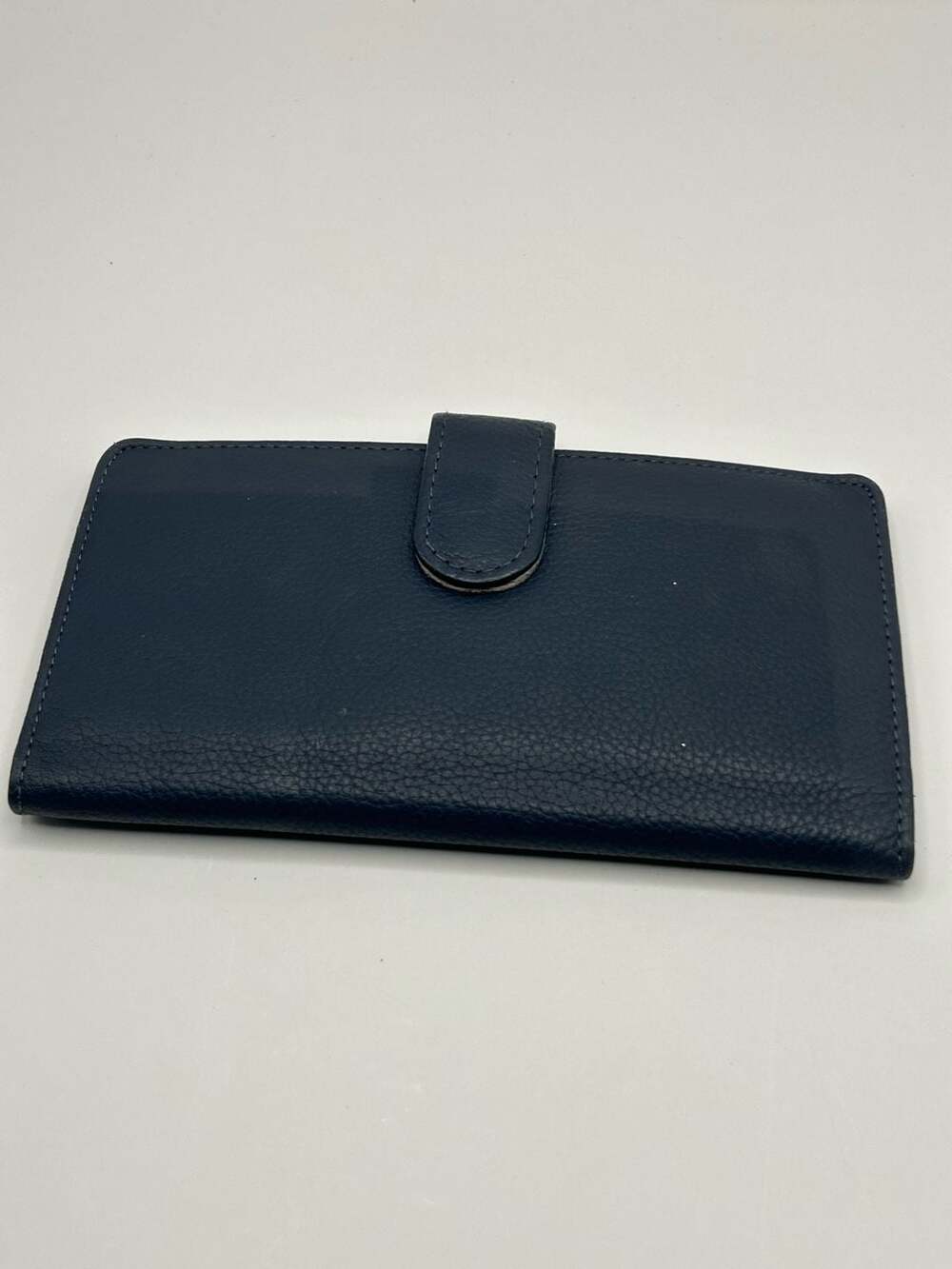 Buxton Genuine Leather Exterior Navy Blue Snap Closure Wallet